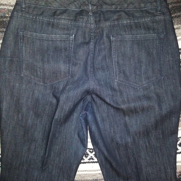 Coldwater Creek | Bootcut Dark Wash Jeans Size 12 - Picture 8 of 8